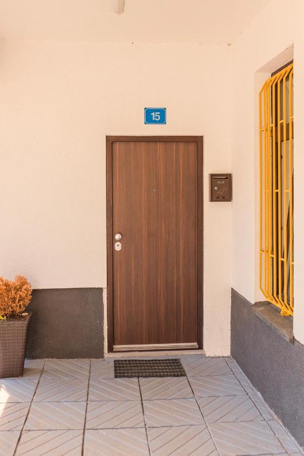 Downtown Apartment ترافنيك المظهر الخارجي الصورة