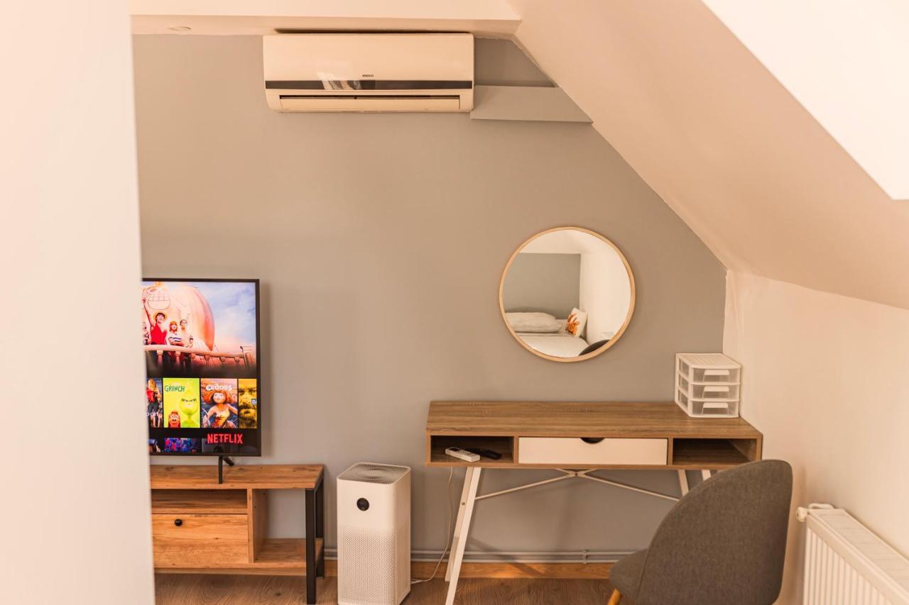 Downtown Apartment ترافنيك المظهر الخارجي الصورة