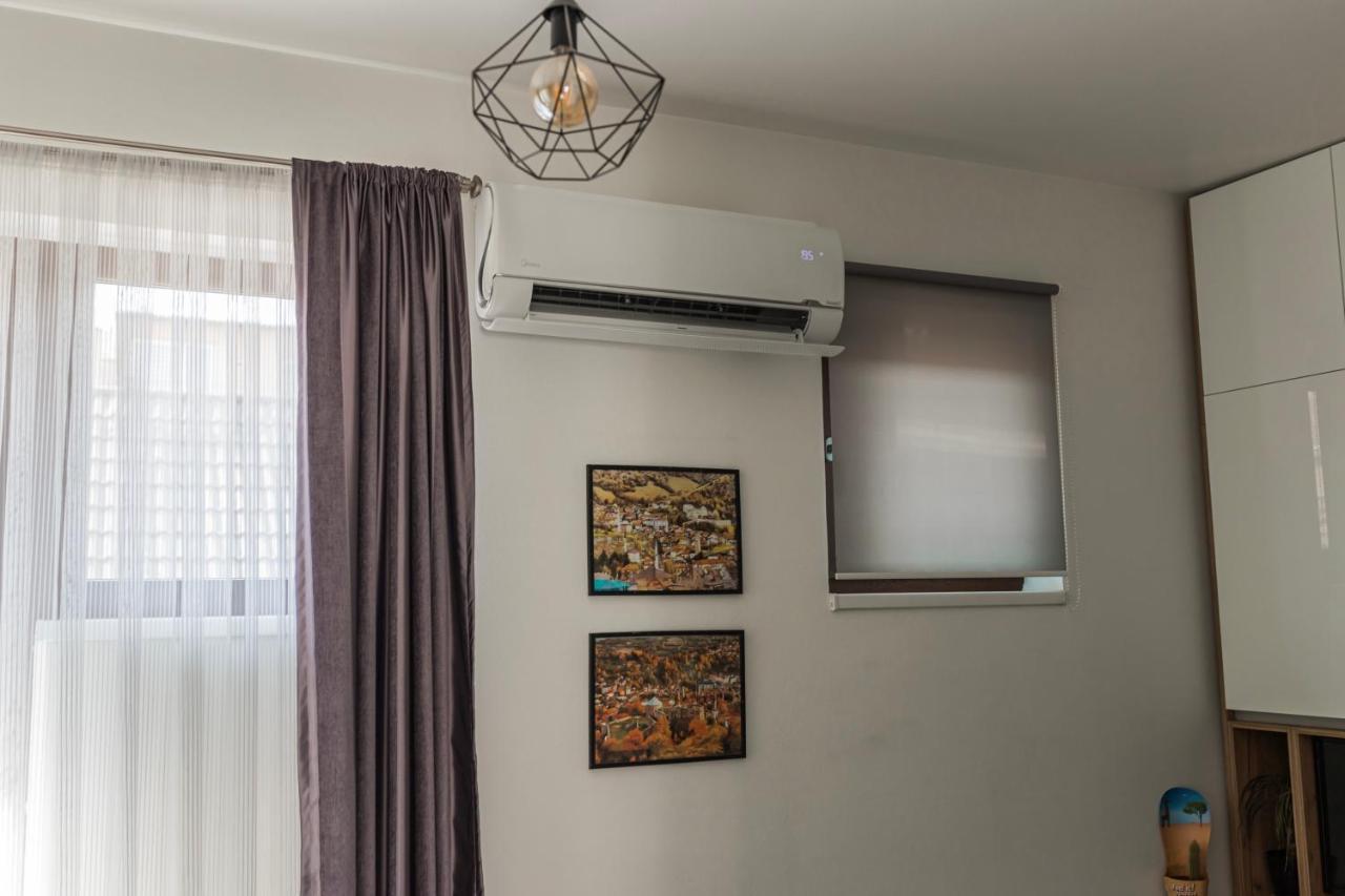 Downtown Apartment ترافنيك المظهر الخارجي الصورة